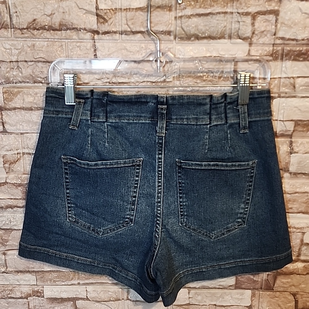 No Boundaries Blue Denim Shorts - Picture 2 of 9